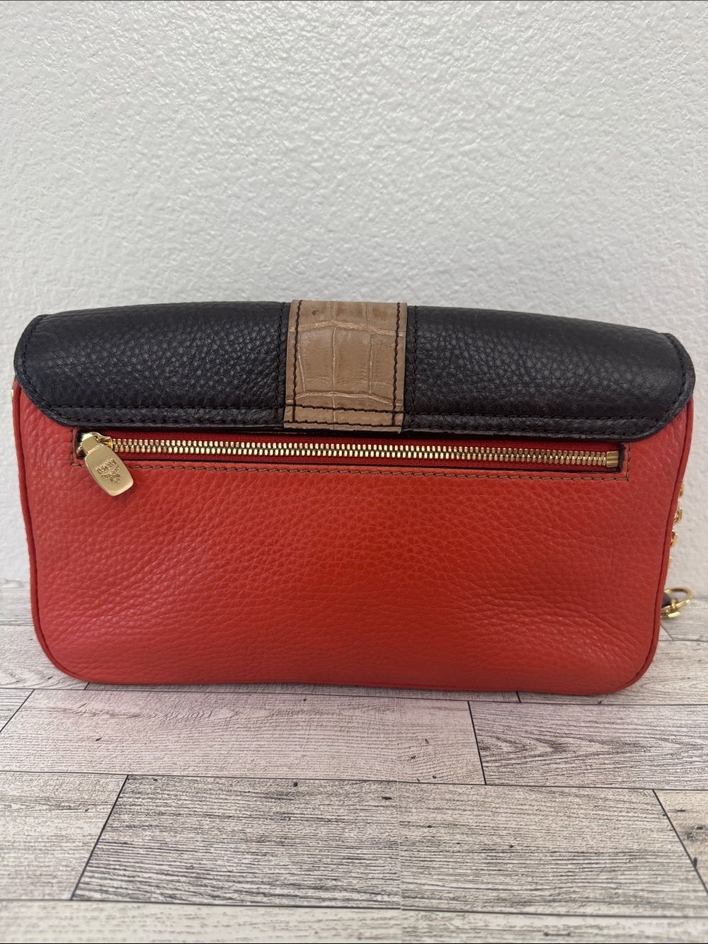 MCM Leather Colorblock Crossbody/Shoulder Bag - Picture 3 of 15